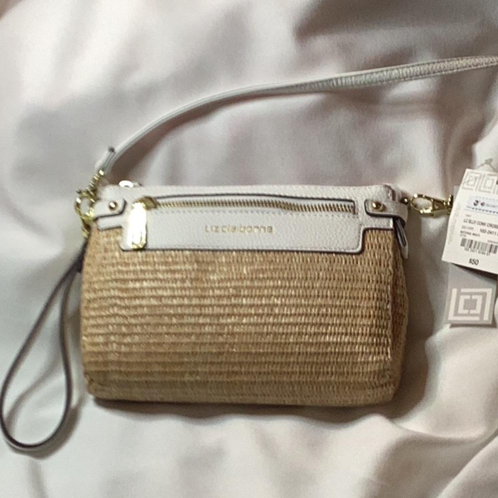 Liz Claiborne bag-crossbody, wristlet or clutch. Zipper top and outside zipper.